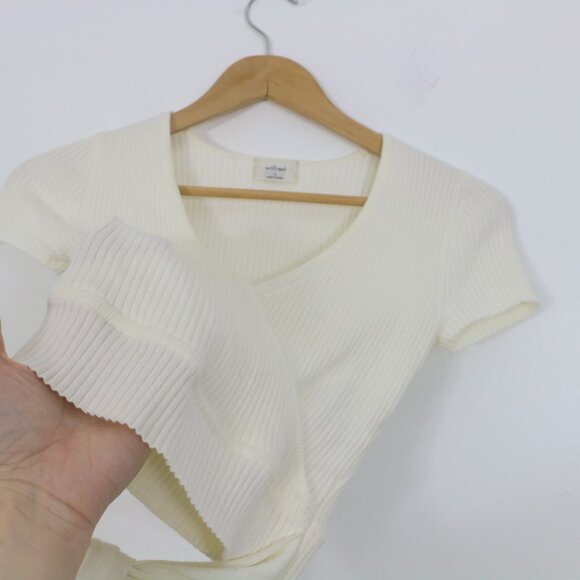 *Wilfred all tied up sweater Short-sleeve wrap white sweater - Picture 7 of 8